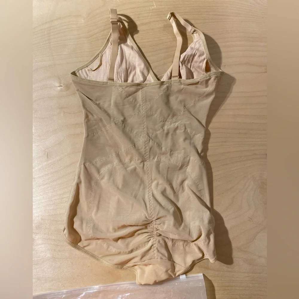 Irisnaya Beige Shaping Bodysuit Medium NWOT (OO)